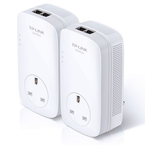 TP-Link TL-PA7020P 2-Port Gigabit Pass-through Powerline Starter Kit